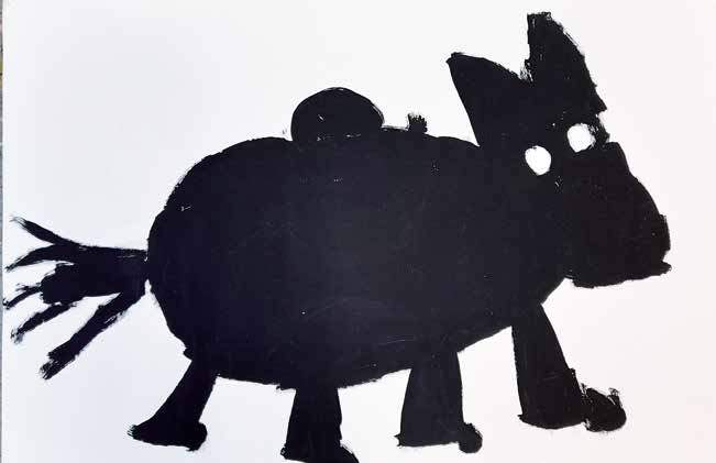 Auf dem Bild sieht man ein schwarzer Tier, welches mit Acryl von Heike Simon gemalt wurde.