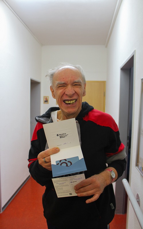 vernissage_eschborner_hingucker_herzkissen_07112025-63